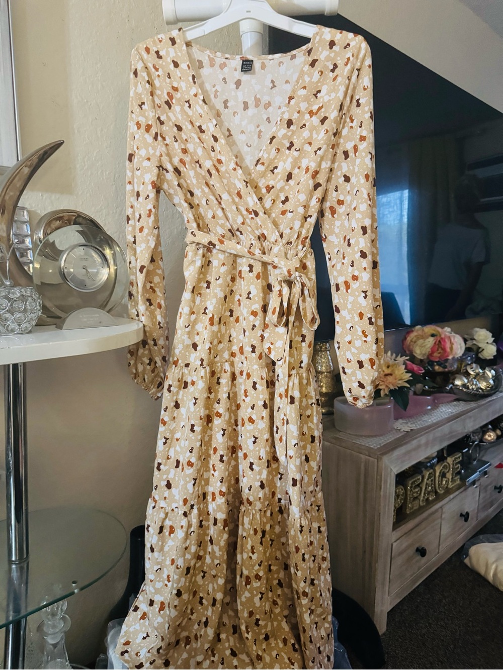 SHEIN Beige Floral-Print Wrap Maxi Dress